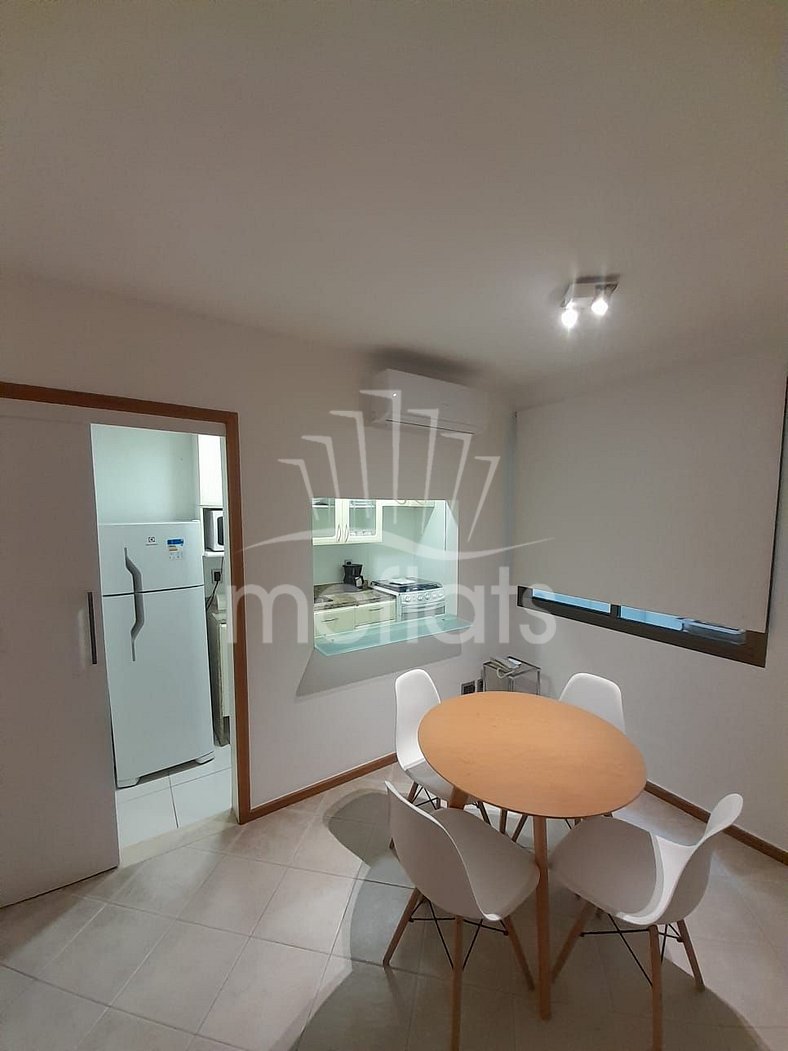 MC FLATS IPANEMA BEACH STAR - APARTAMENTO 304